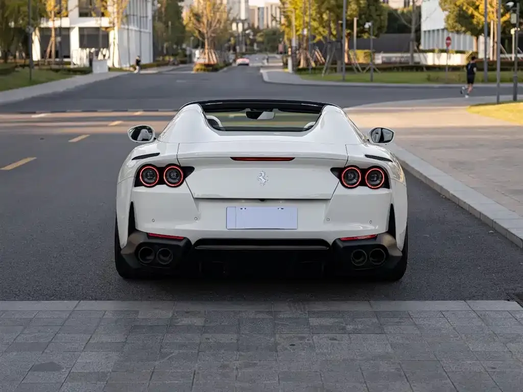 Ferrari 812 2023 из CN, фото 5