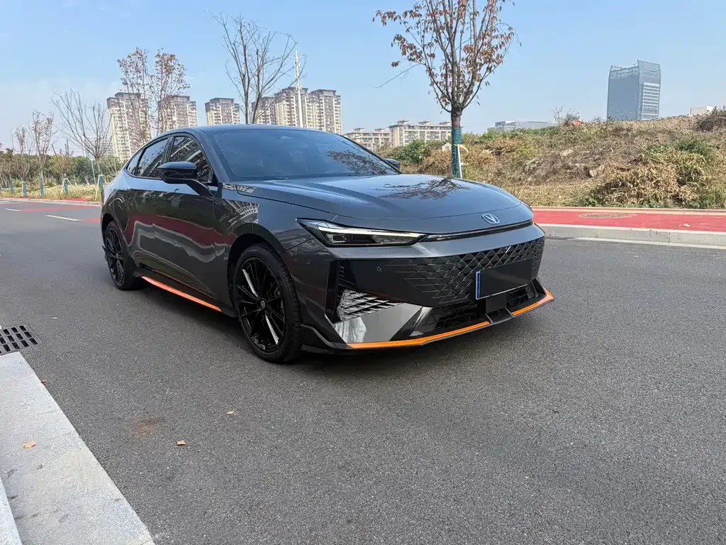 Changan UNI-V 2024 из CN, фото 4