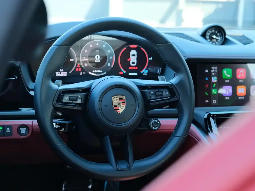 Porsche Panamera 2025 из CN, фото 10