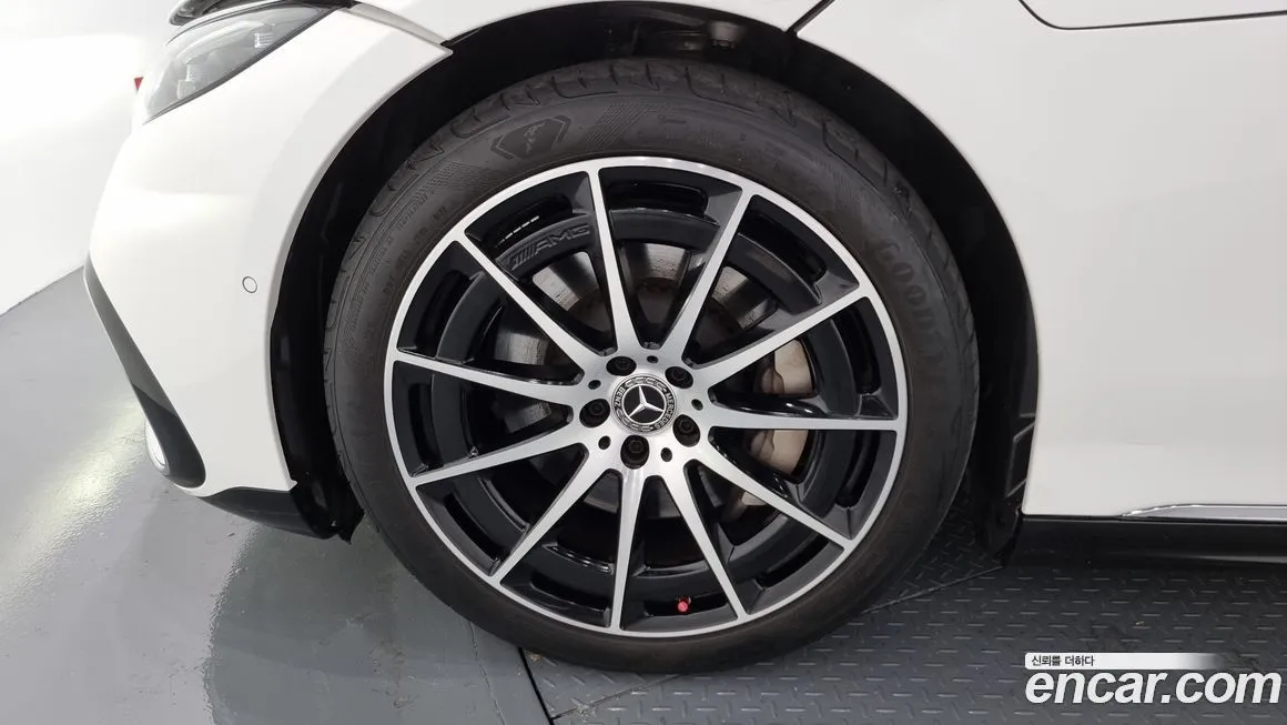 Mercedes-Benz EQS 2022 из KR, фото 5