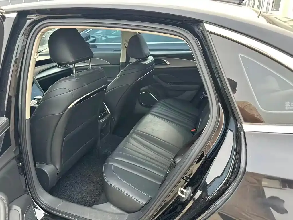 Hongqi H5 2023 из CN, фото 3