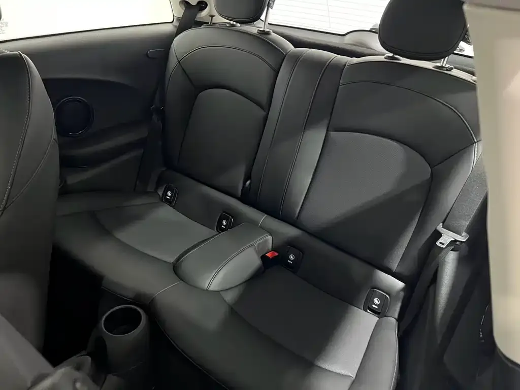 MINI Cooper (3-door) 2021 из CN, фото 10
