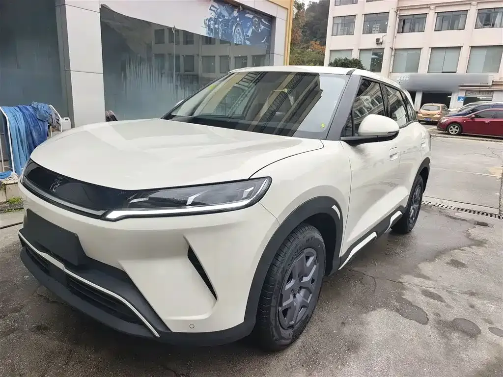 BYD Yuan UP 2025 из CN, фото 1