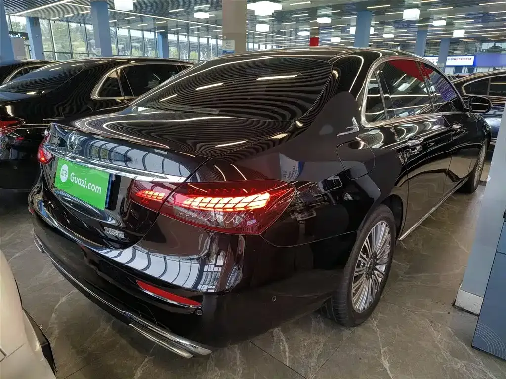 Mercedes-Benz E-Class 2023 из CN, фото 7