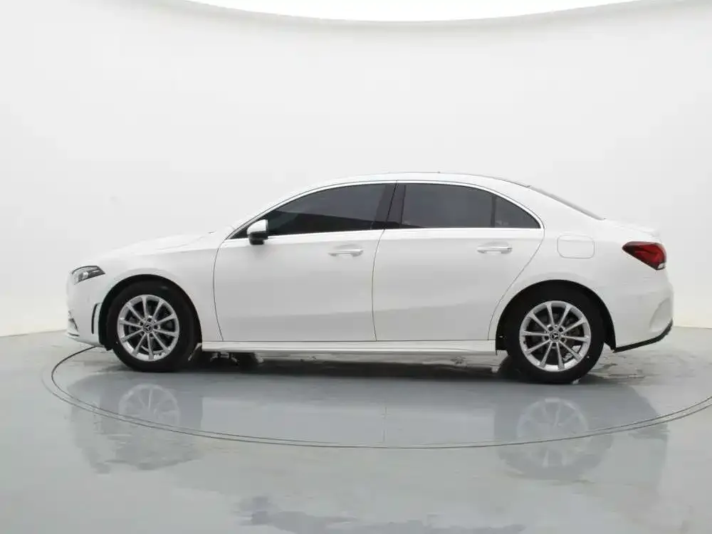 Mercedes-Benz A-Class 2021 из CN, фото 4