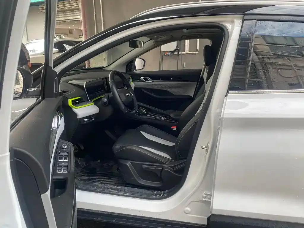 Geely Binyue 2023 из CN, фото 8