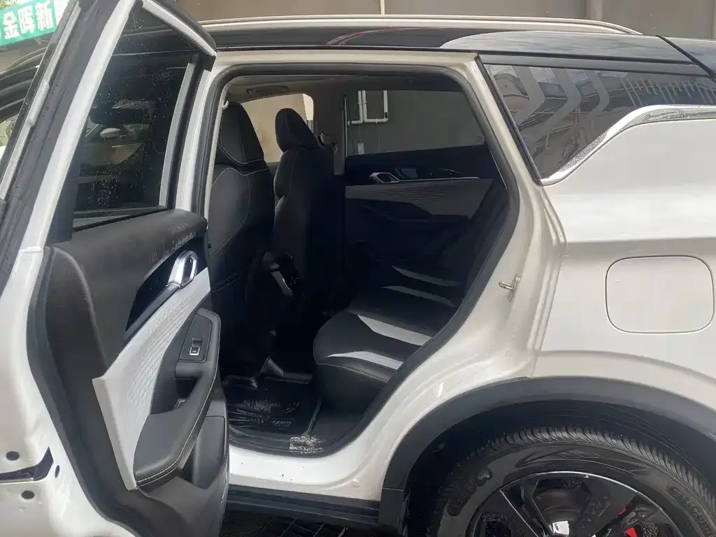 Geely Binyue 2023 из CN, фото 9