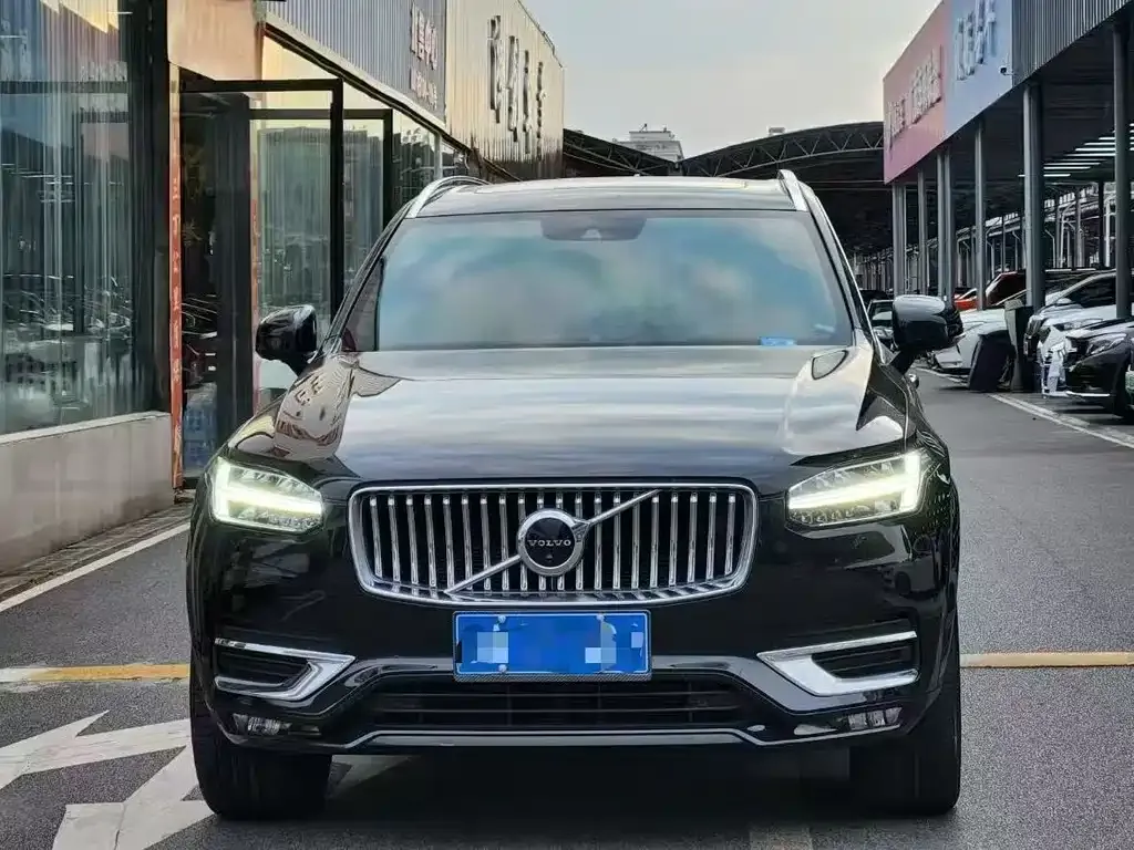 Volvo XC90 2022 из CN, фото 2