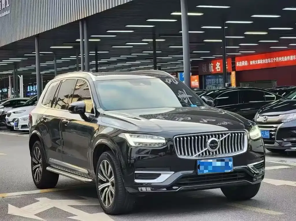 Volvo XC90 2022 из CN, фото 3