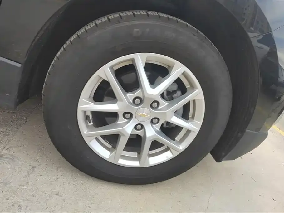 Chevrolet Equinox 2021 из CN, фото 6