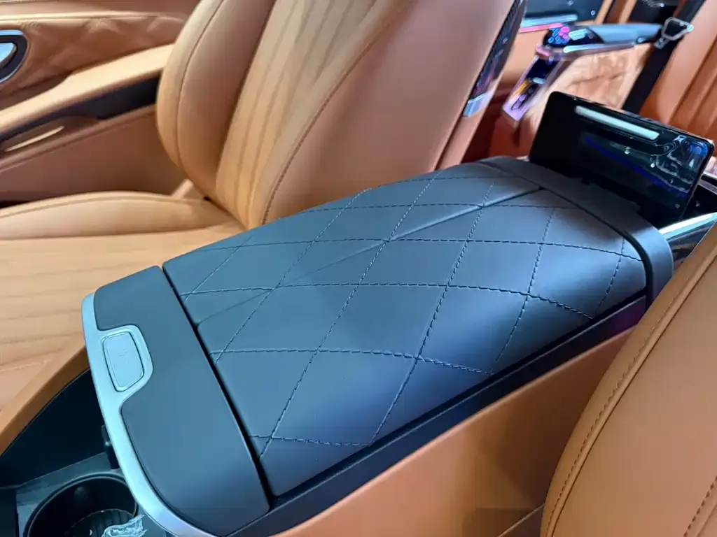 Mercedes-Benz Vito 2025 из CN, фото 7
