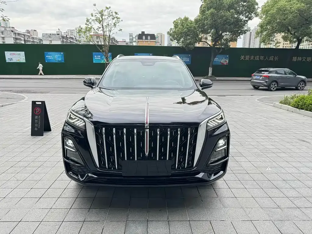 Hongqi HS5 — фото 2