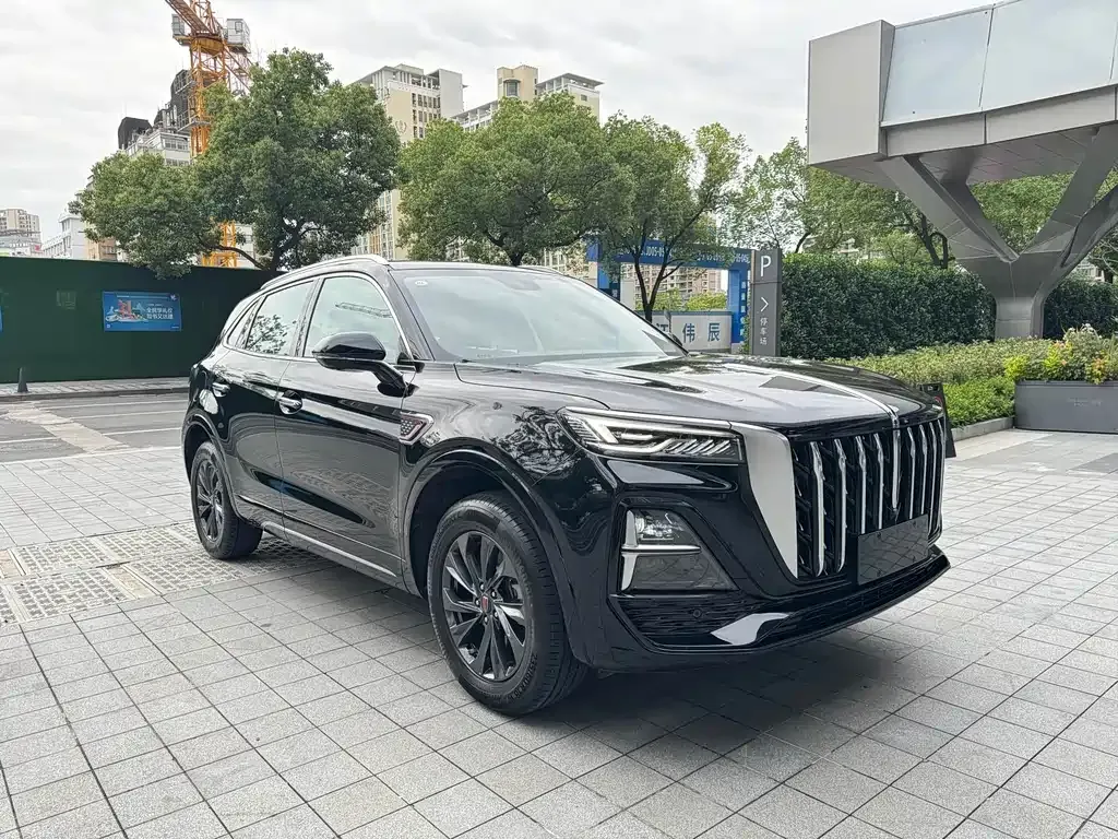 Hongqi HS5 — фото 3