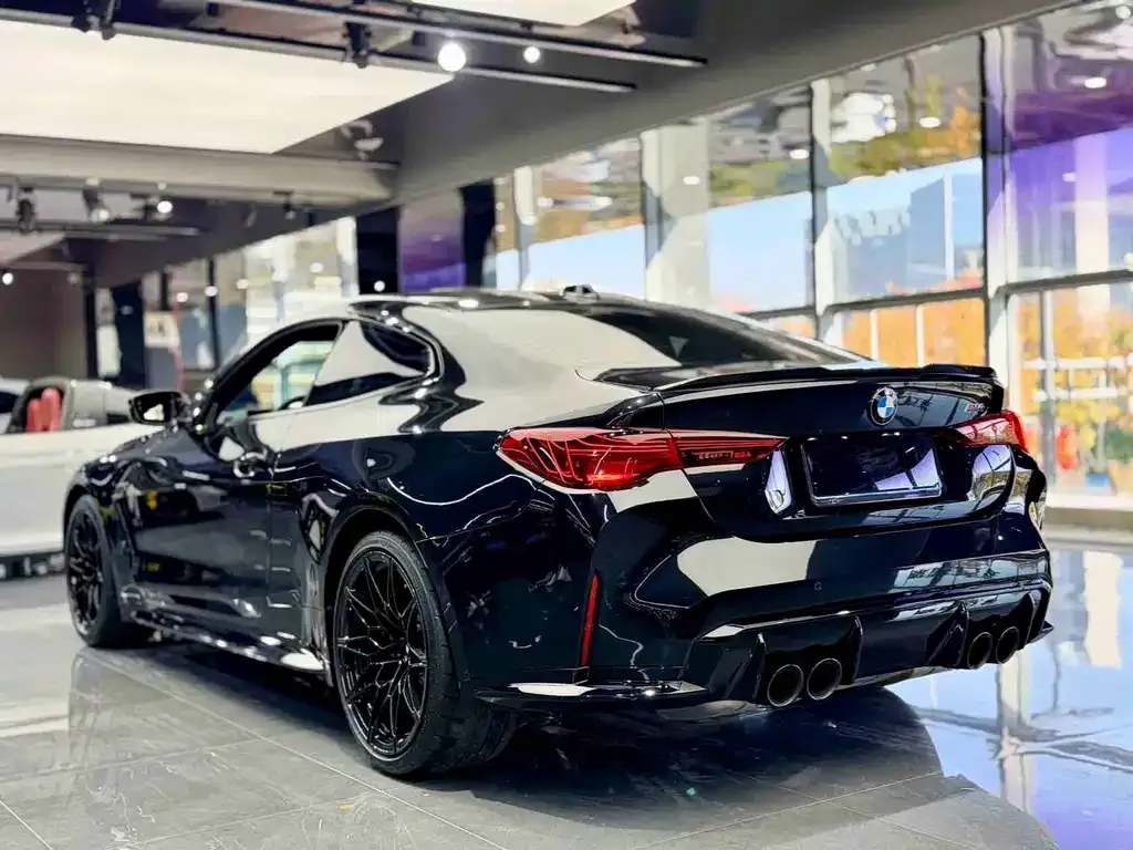 BMW M4 2025 из CN, фото 4