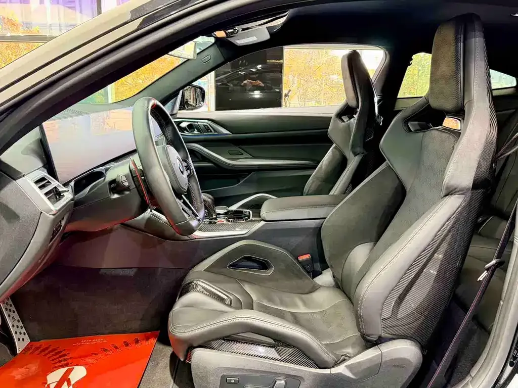 BMW M4 2025 из CN, фото 7