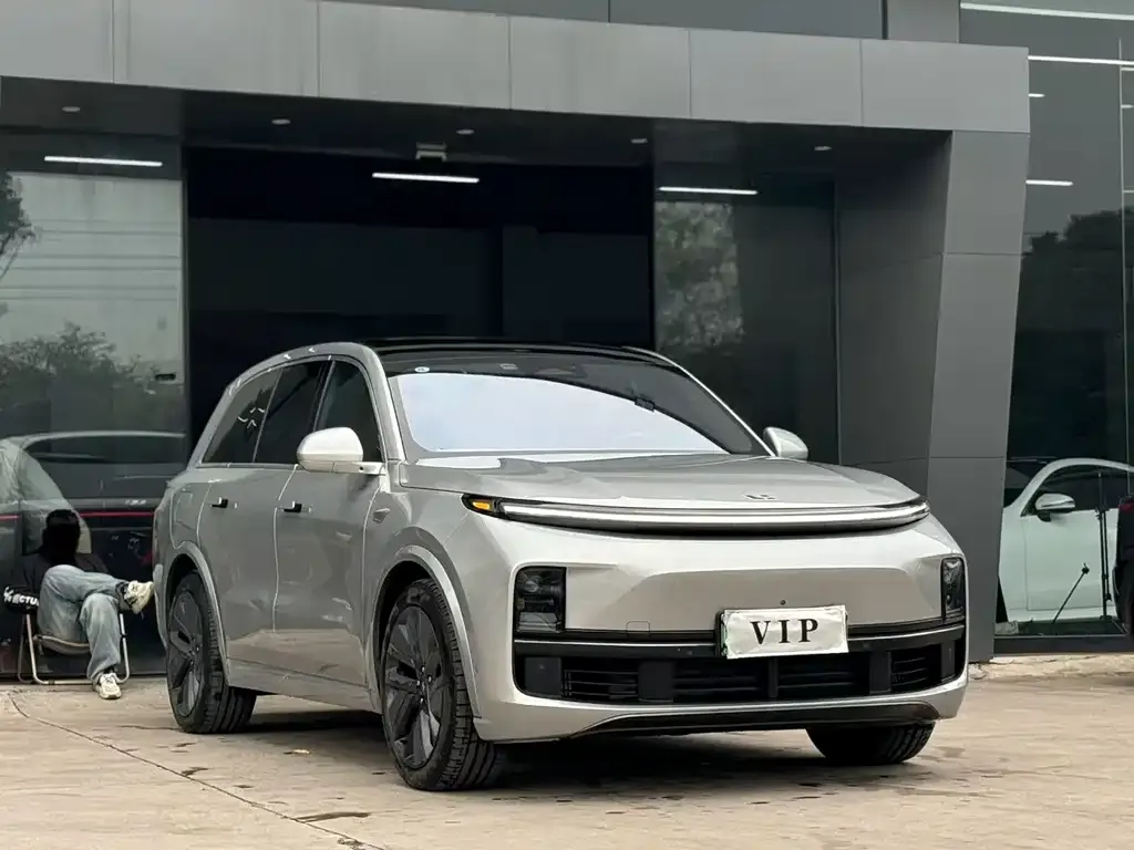 Li Auto L8 2023 из CN, фото 3