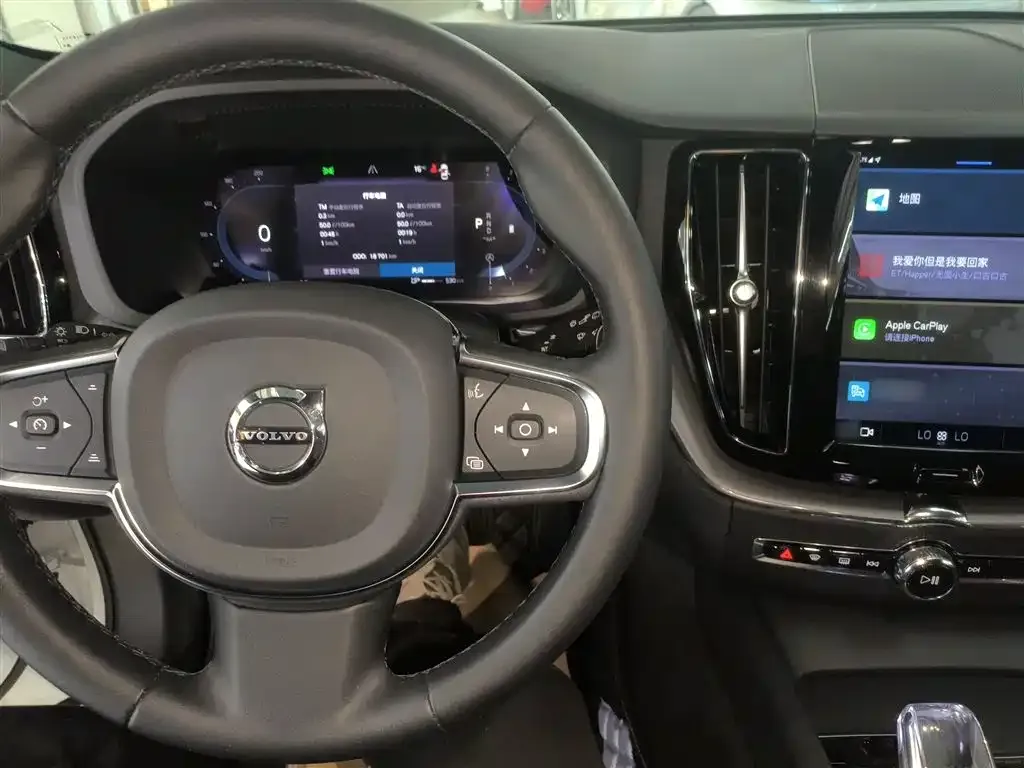 Volvo XC60 2023 из CN, фото 10