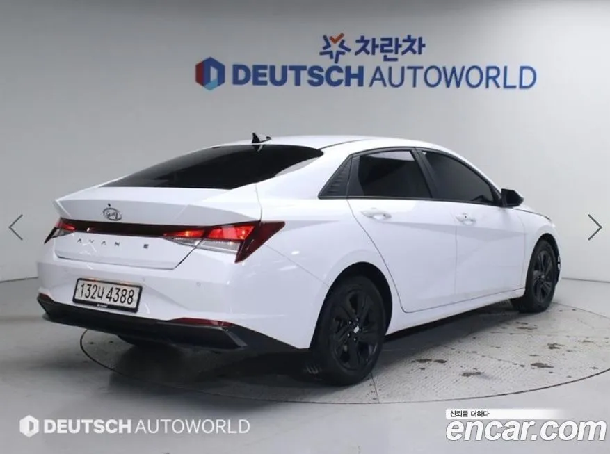 Hyundai AVANTE — фото 2