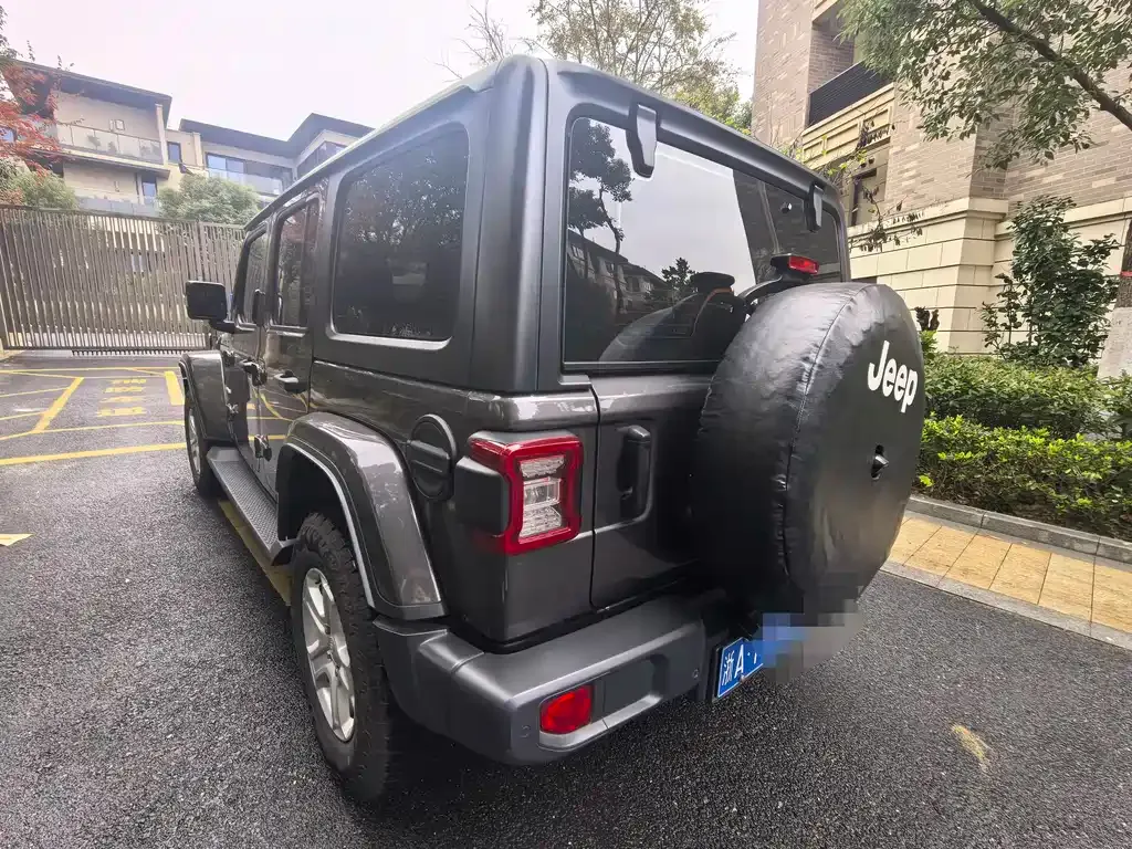 Jeep Wrangler 2021 из CN, фото 5