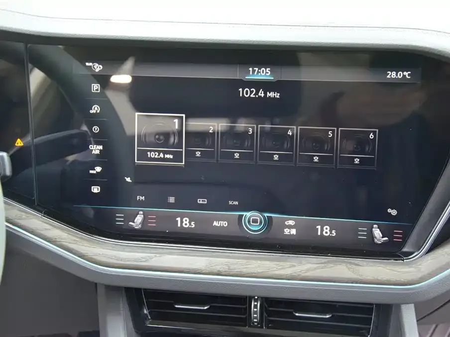 Volkswagen Touareg 2021 из CN, фото 7