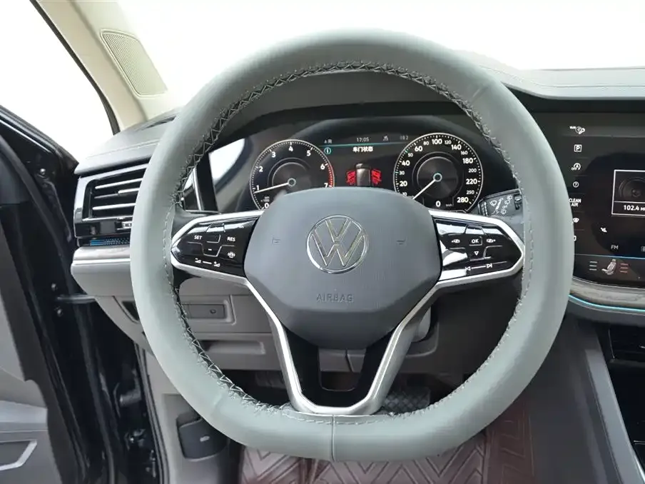 Volkswagen Touareg 2021 из CN, фото 9