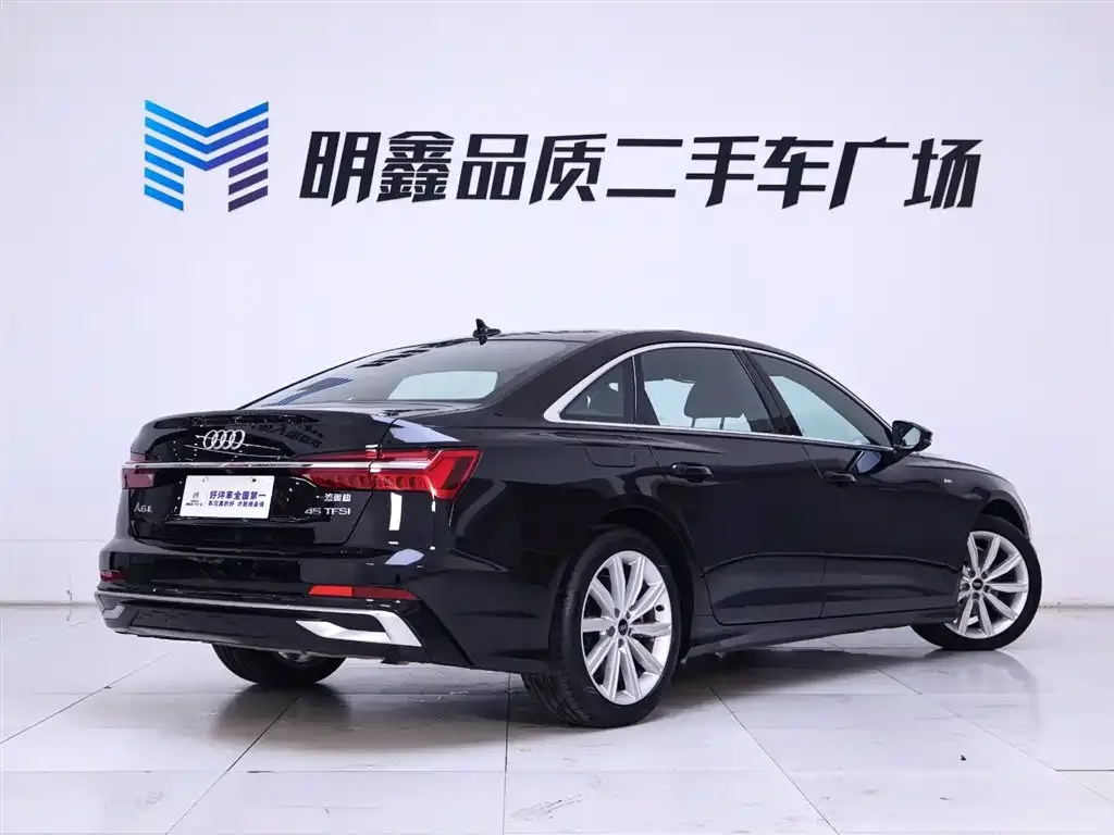 Audi A6L 2024 из CN, фото 7