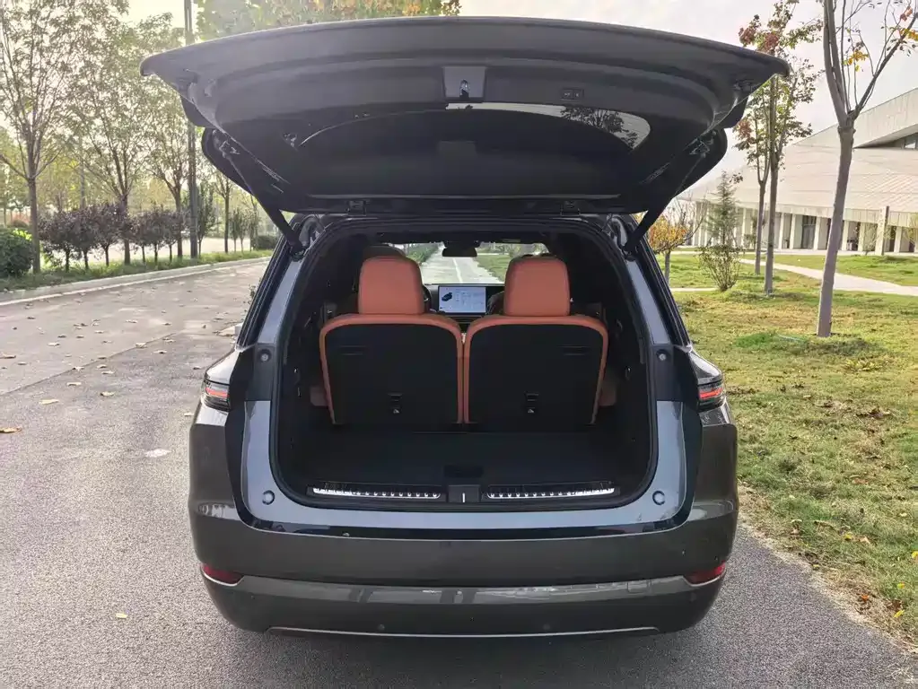 Li Auto L9 2024 из CN, фото 7