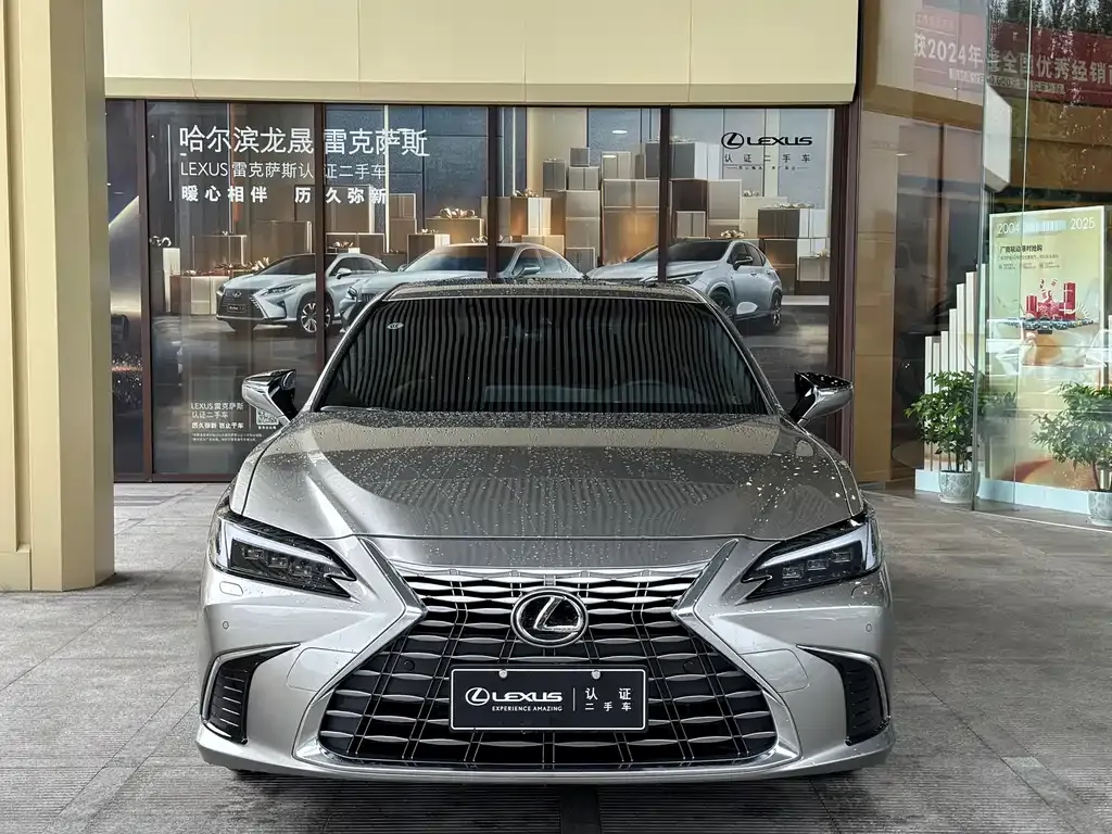 Lexus ES 2025 из CN, фото 2