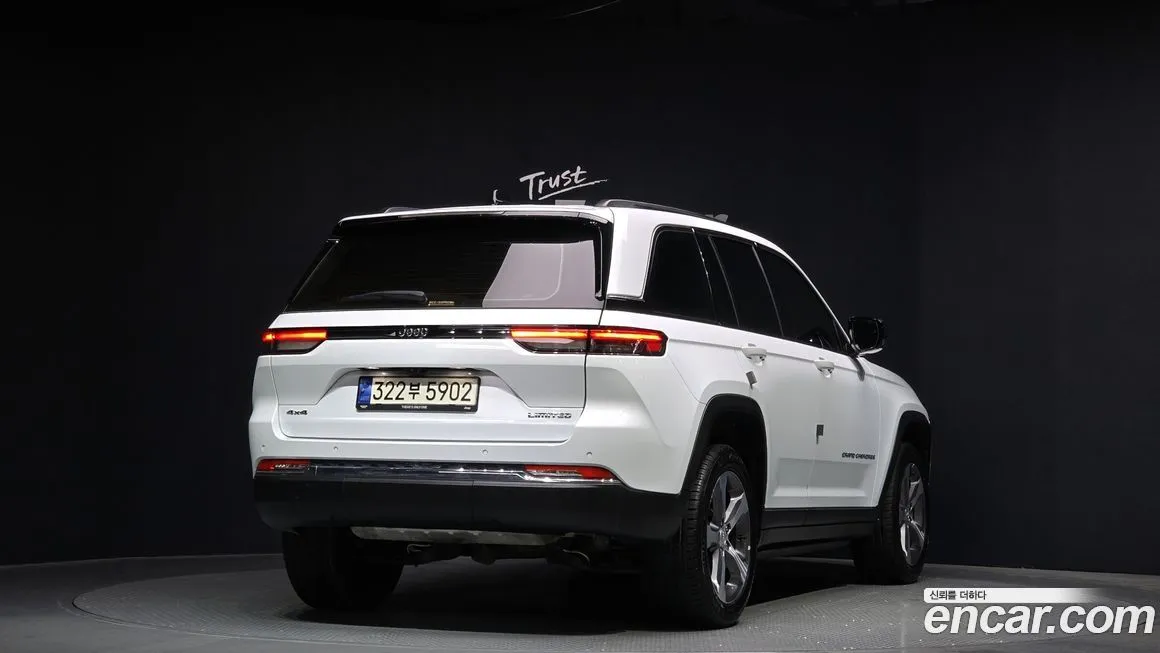 Jeep Cherokee 2023 из KR, фото 2