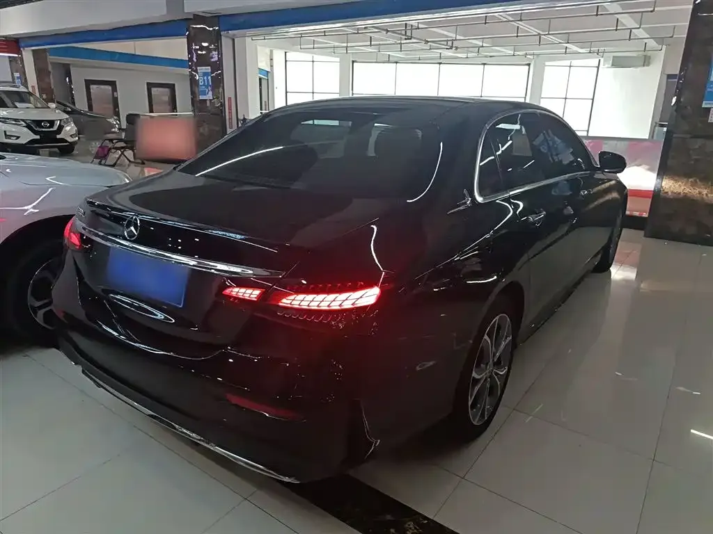 Mercedes-Benz E-Class 2023 из CN, фото 7