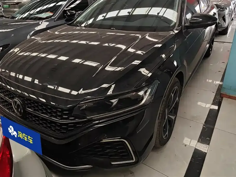 Volkswagen Passat 2024 из CN, фото 2