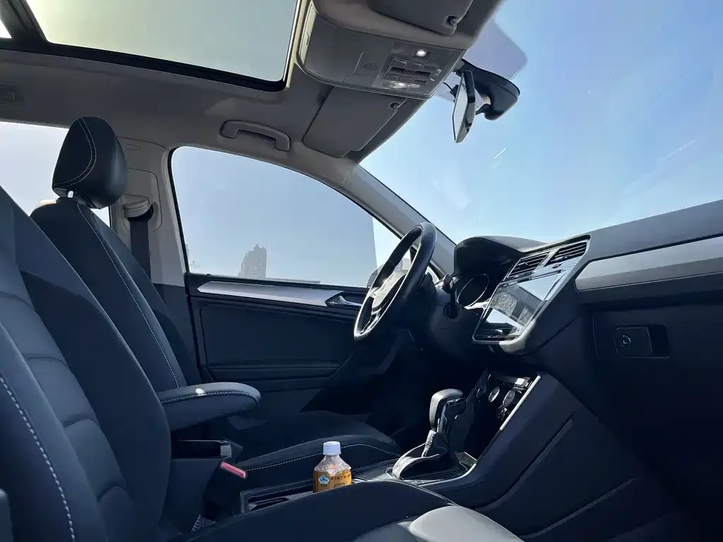 Volkswagen Tiguan L 2021 из CN, фото 10