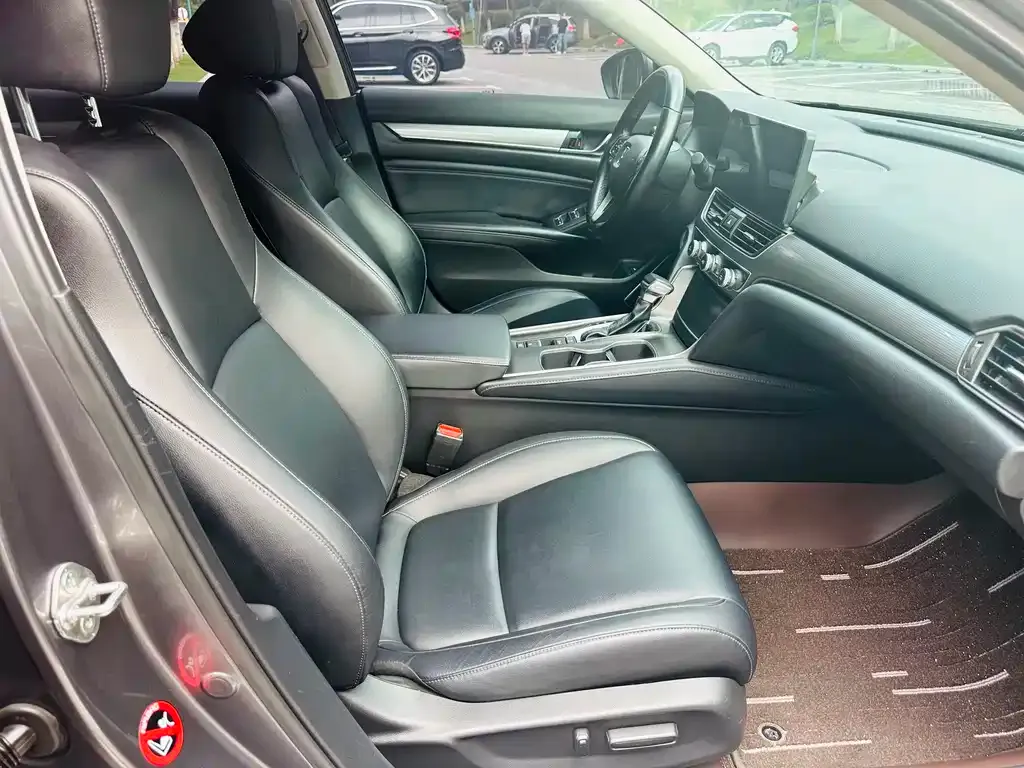 Honda Accord 2021 из CN, фото 10