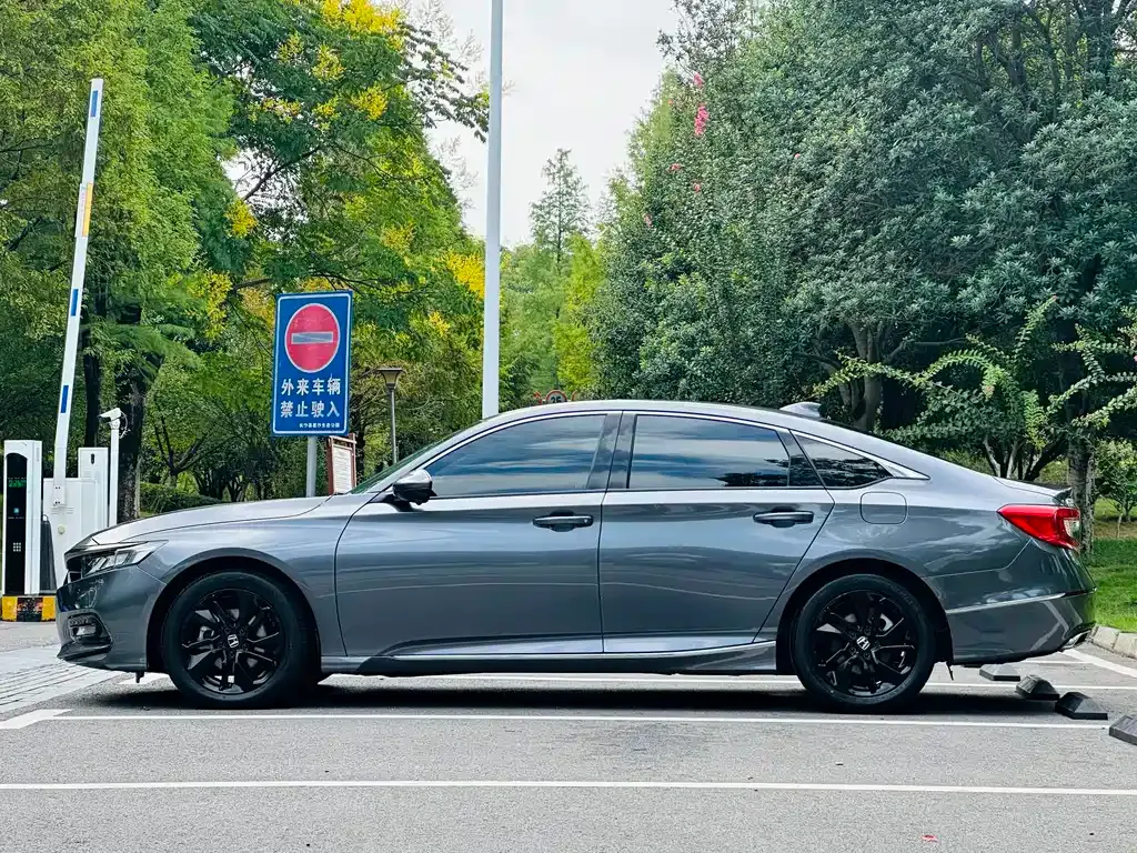 Honda Accord 2021 из CN, фото 5