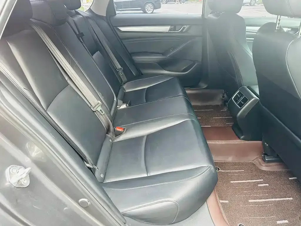 Honda Accord 2021 из CN, фото 9
