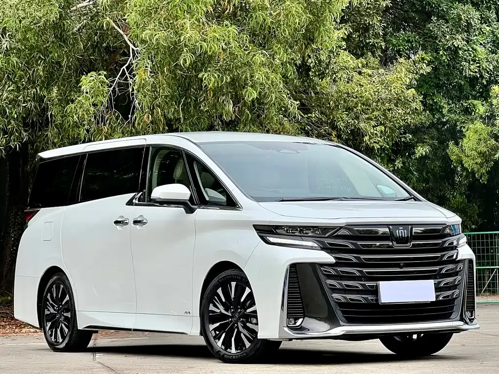 Toyota Vellfire 2024 из CN, фото 3