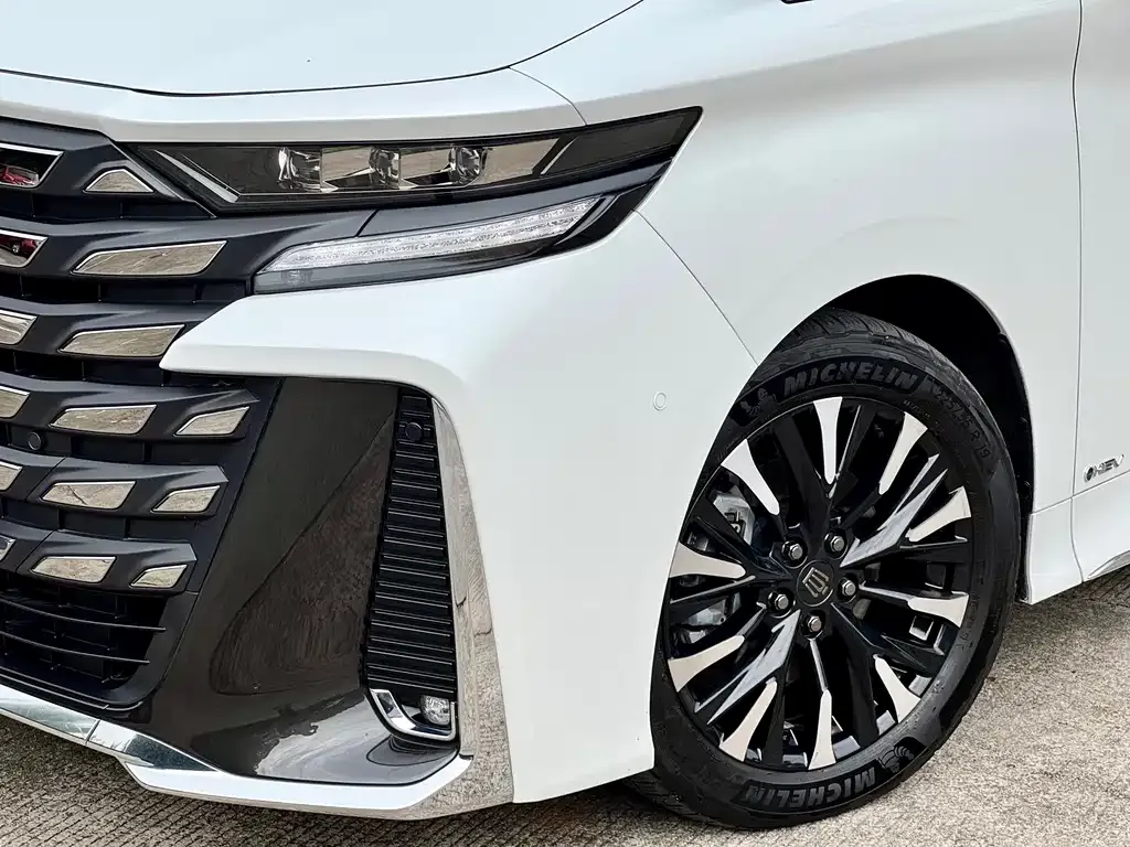 Toyota Vellfire 2024 из CN, фото 5