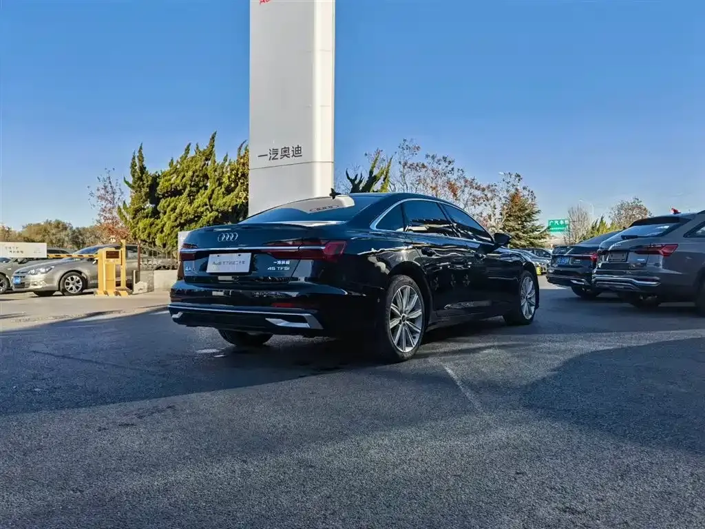 Audi A6L 2024 из CN, фото 3