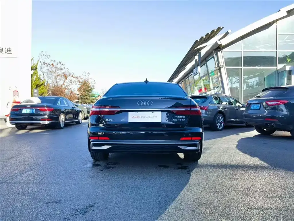 Audi A6L 2024 из CN, фото 7