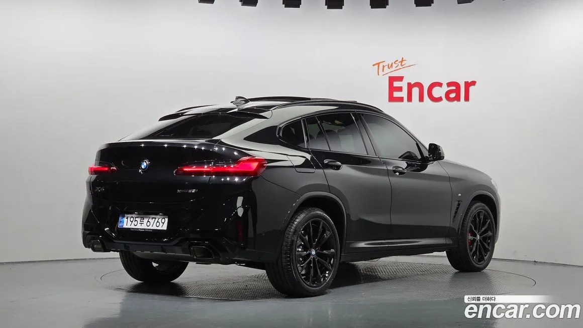 BMW X4 — фото 2