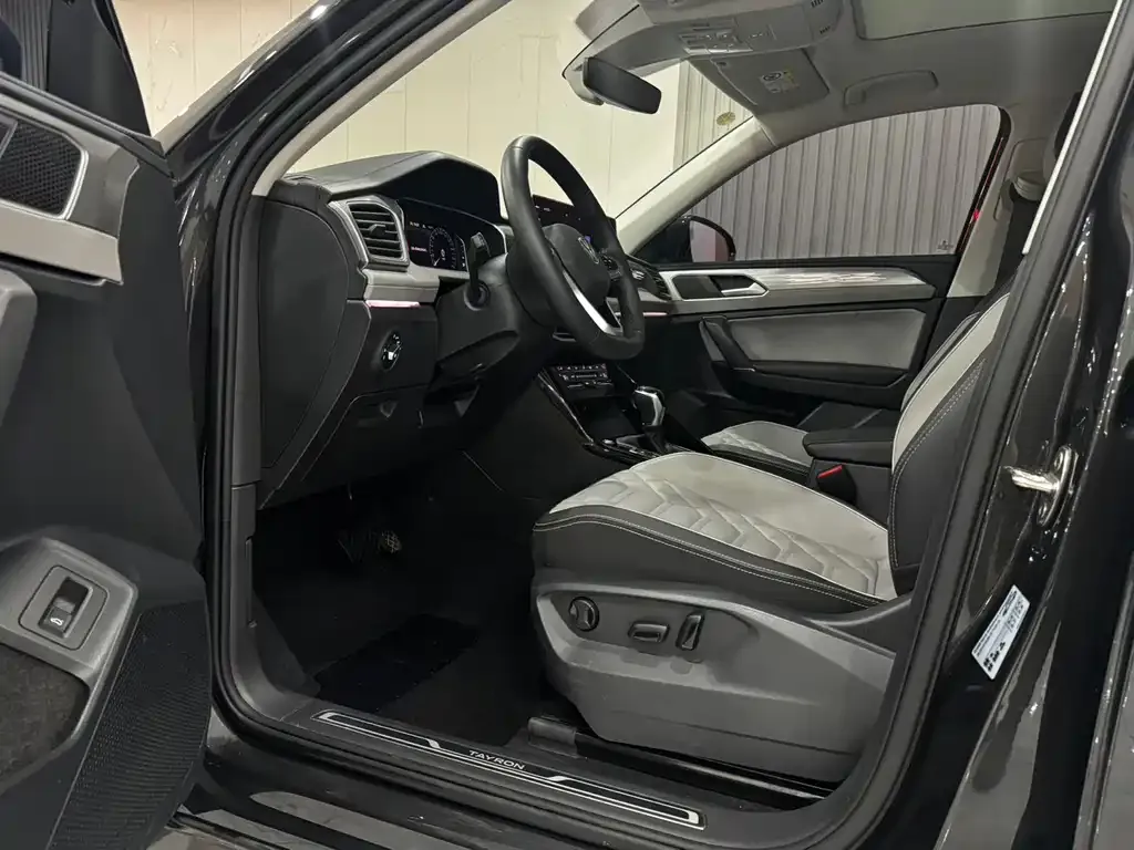 Volkswagen Tayron 2022 из CN, фото 8