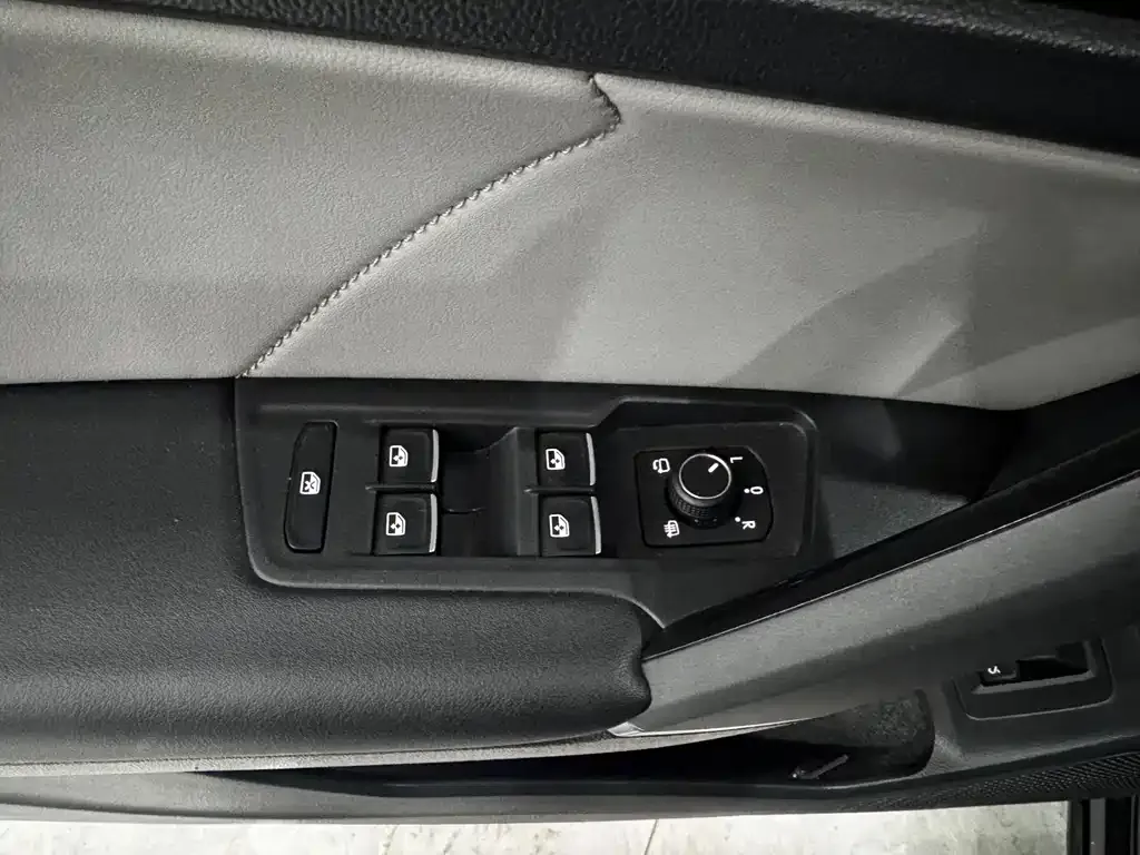 Volkswagen Tayron 2022 из CN, фото 9