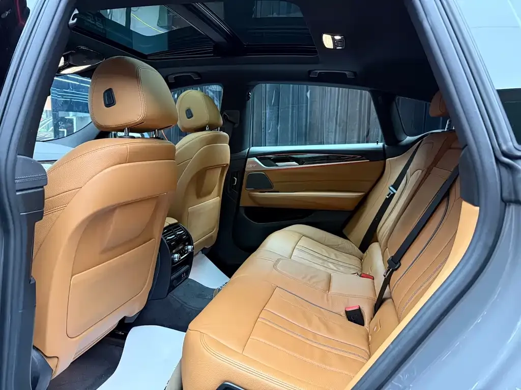 BMW 6 Series GT 2022 из CN, фото 6