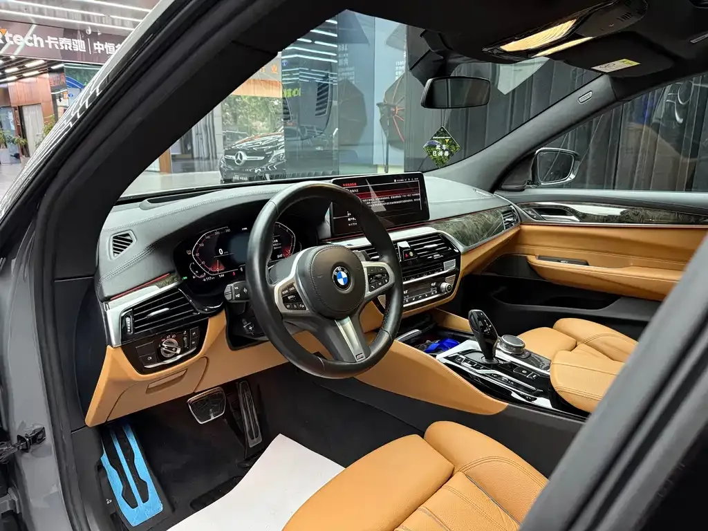 BMW 6 Series GT 2022 из CN, фото 8