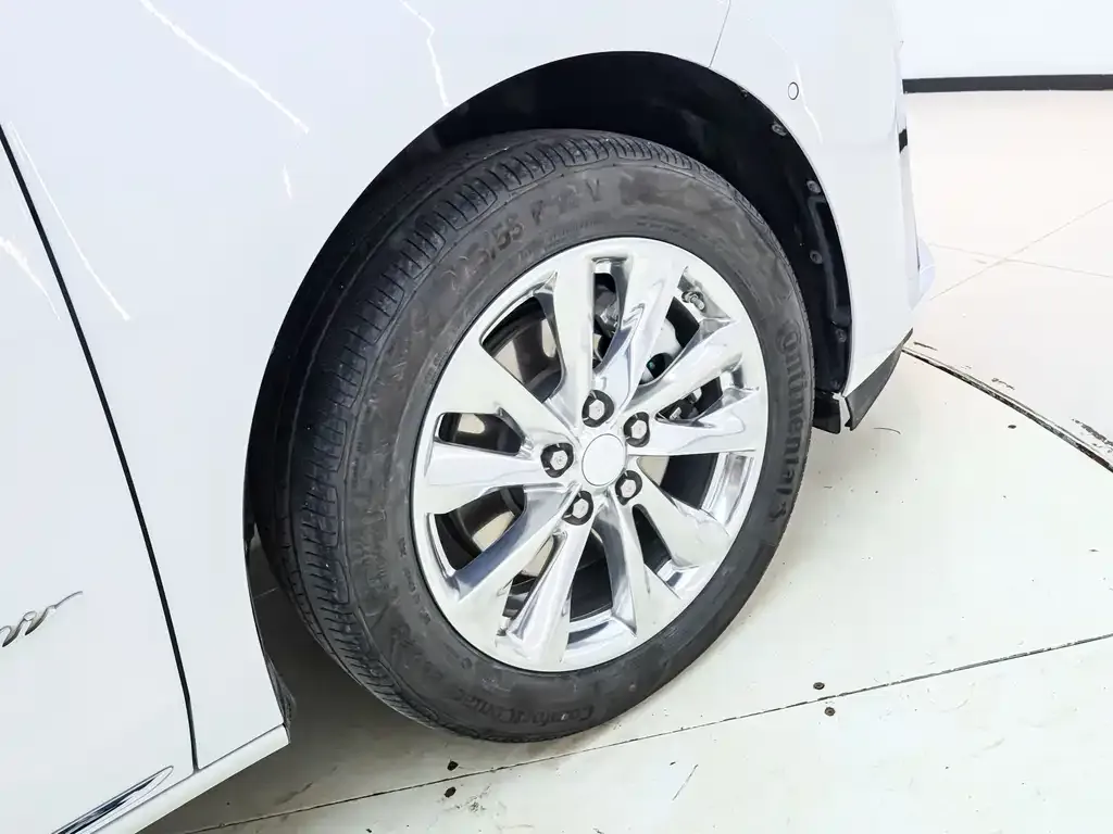 Buick GL8 2023 из CN, фото 7