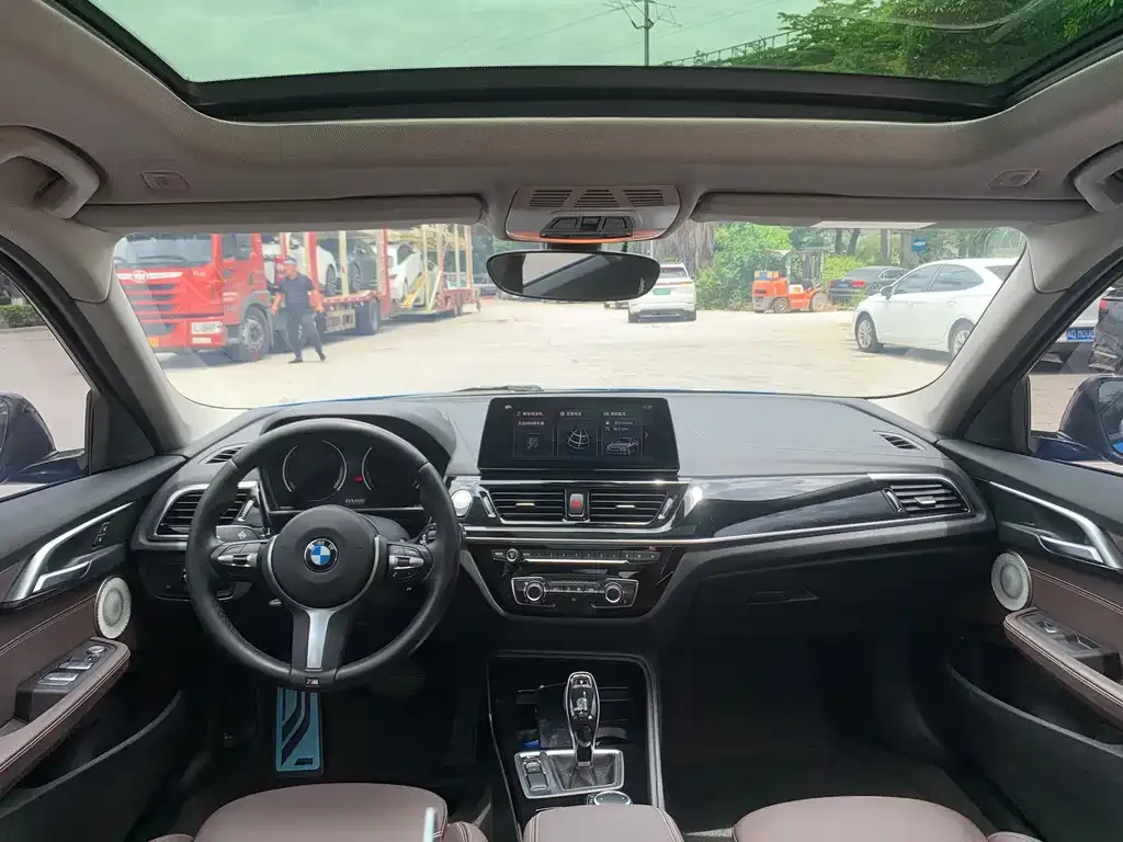 BMW 1 Series 2022 из CN, фото 9