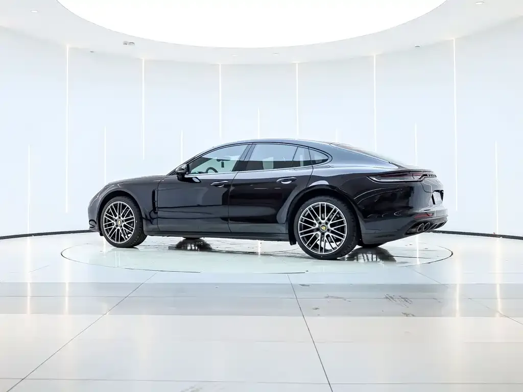 Porsche Panamera 2023 из CN, фото 7