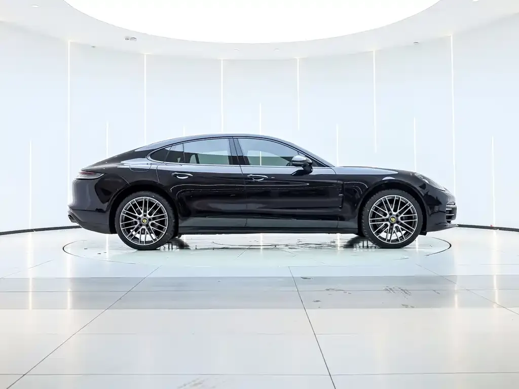 Porsche Panamera 2023 из CN, фото 8