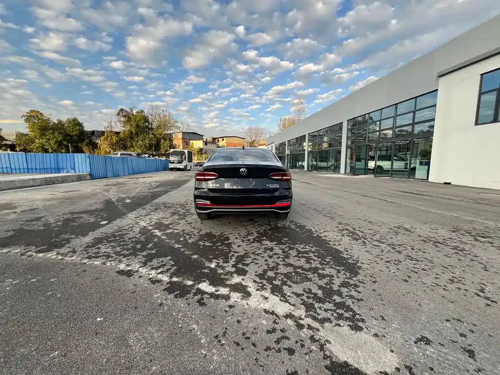 Volkswagen Lavida 2023 из CN, фото 4