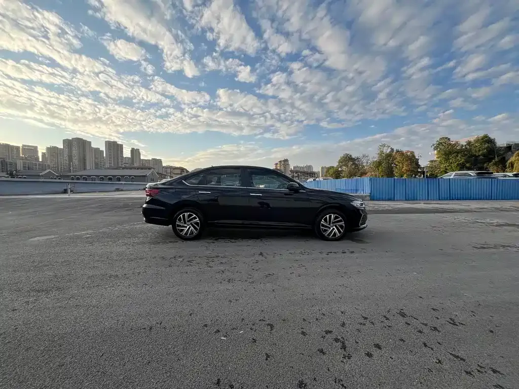 Volkswagen Lavida 2023 из CN, фото 7